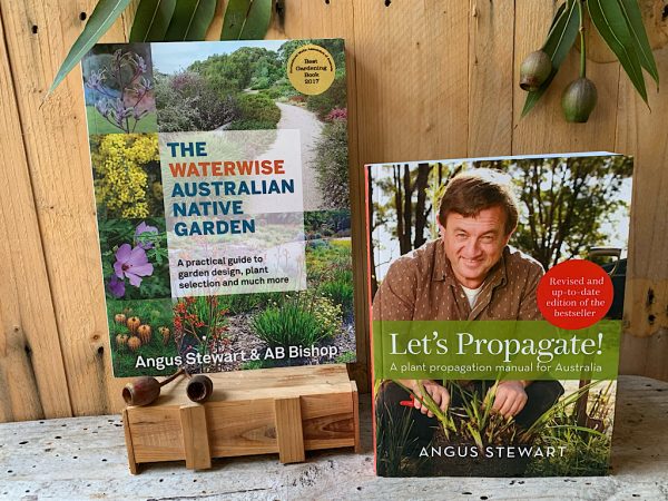 Australian-native-plant-information-books